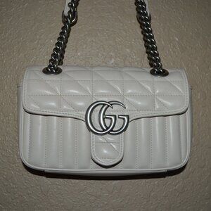 New Gucci GG Ivory Marmont Chevron Matelasse Silver Chain Shoulder Bag